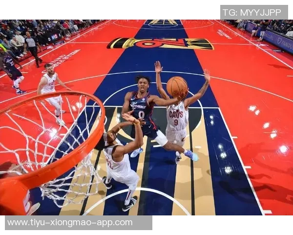 马克西表现起伏不定12投5中三分球失准14分4板4助伴随5次失误 马克西表现起伏不定12投5中三分球失准14分4板4助伴随5次失误